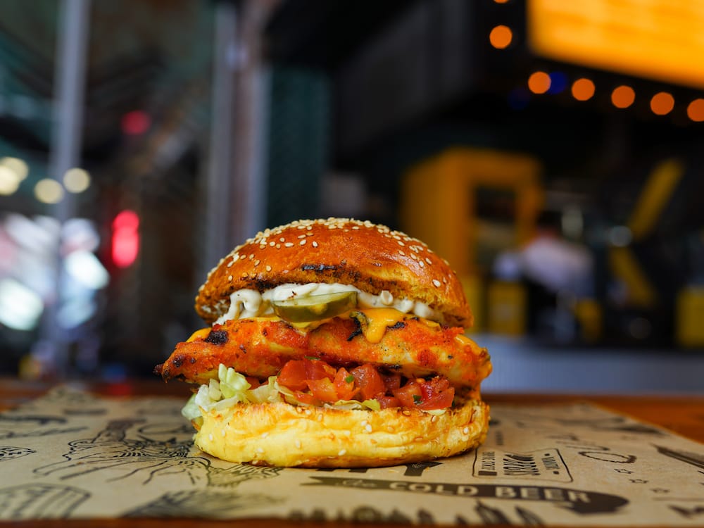 Tribeca Chicken Burger - Manhatnn's